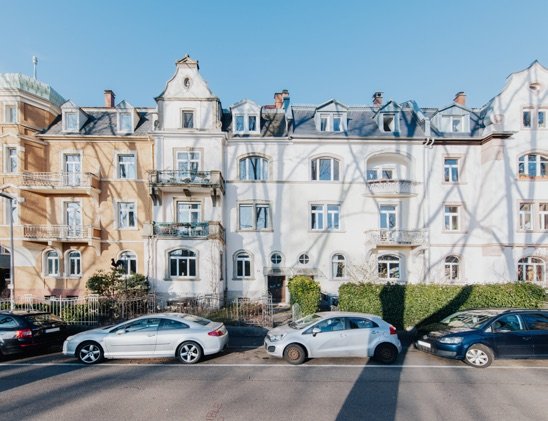 Wohnhaus mit Blick &uuml;ber die Rheinebene